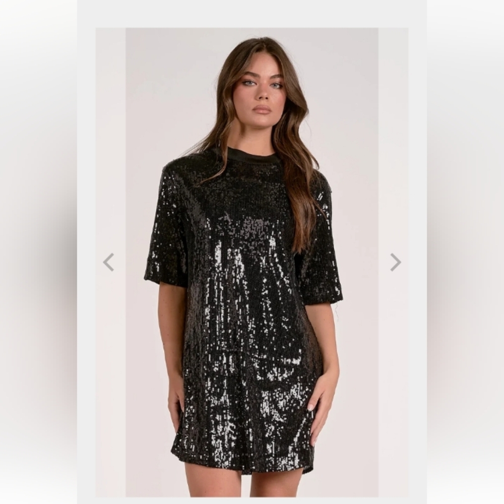 Elan Shimmering Black Sequin‎ Short Sleeve Top